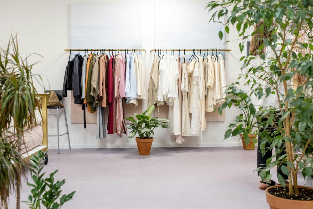 Clothing rack